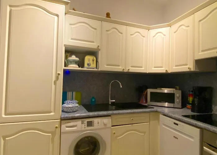 Spacieux Et Confortable T3 Au Centre D