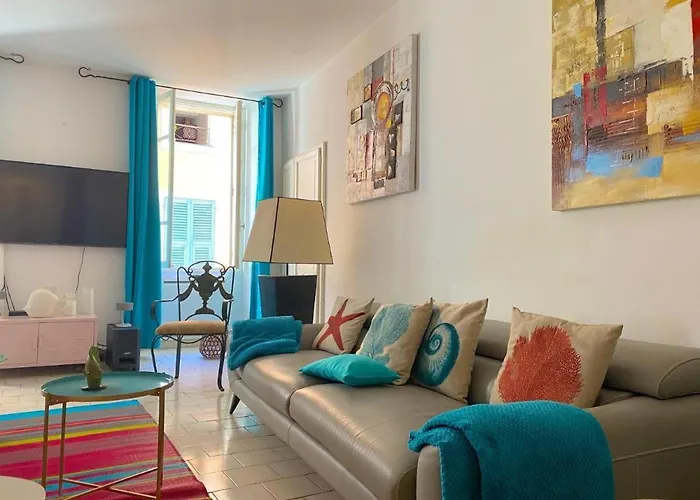 Spacieux Et Confortable T3 Au Centre D * Ajaccio (Corsica)