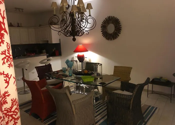 Apartment Spacieux Et Confortable T3 Au Centre D